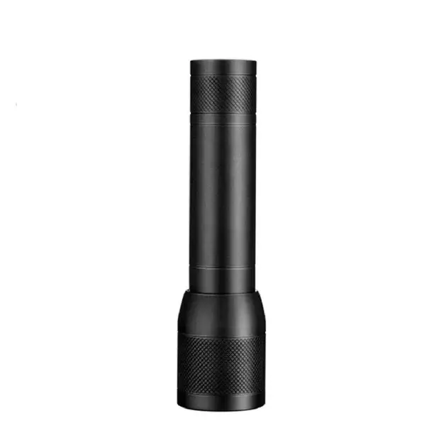 Nejprodávanější Kompaktní LED svítilna kapesní dobíjecí Type-C 13,5 cm s displejem baterie a poutkem pro každodenní použití