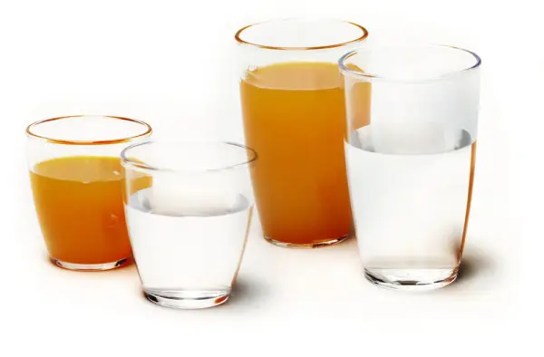 Cenový Hit Sada polykarbonátových sklenic CAMP4, 300 ml, 2ks