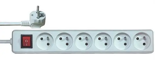 Kabel prodlužovací s vypínačem, 3m, 6x10A Oblíbený