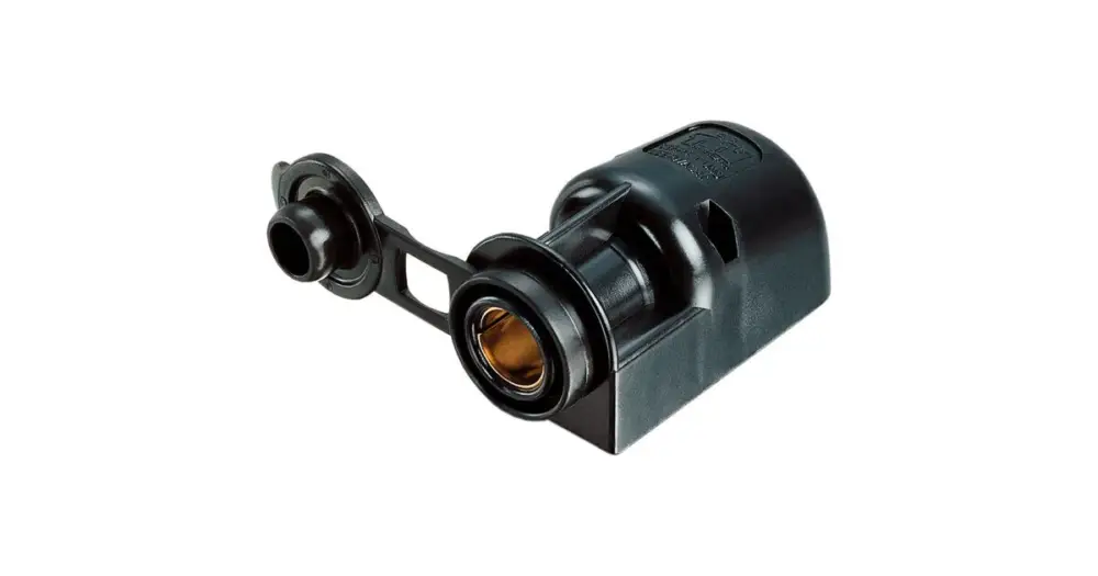 Akce Zásuvka s krytem pro povrchovou montáž Pro Car 12/24 V