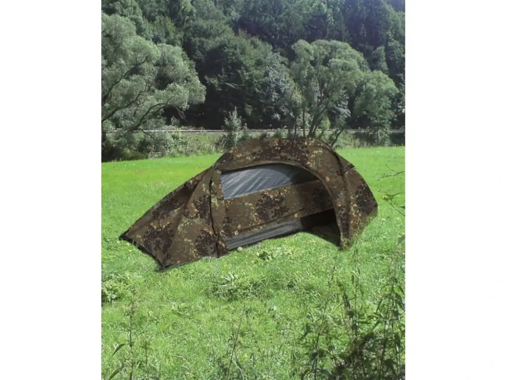 Speciální Cena Stan MIL-TEC "RECOM" pro 1 osobu Flecktarn 240 x 135 x 85 cm