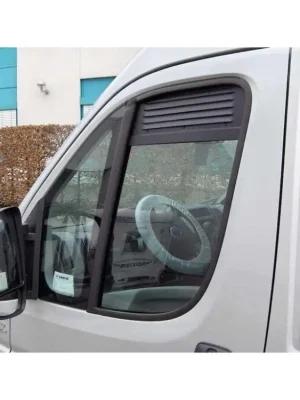 Větrací mřížka do kabiny řidiče pro vozidla Fiat Ducato a Opel Movano Cenově Výhodný
