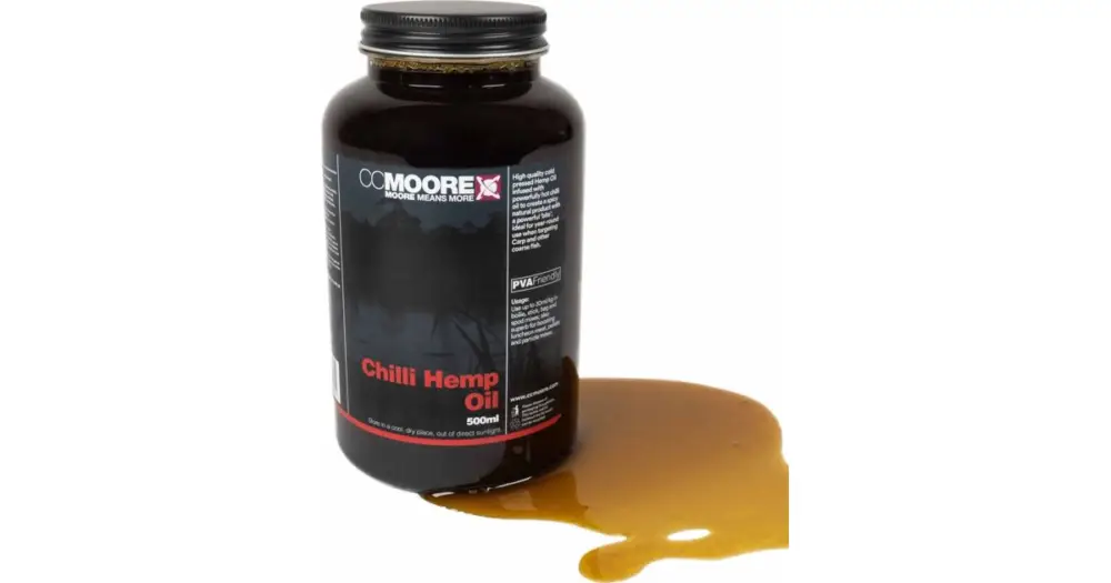 Víkendová Akce CC Moore Konopný Olej Chilli Hemp Oil 500 ml