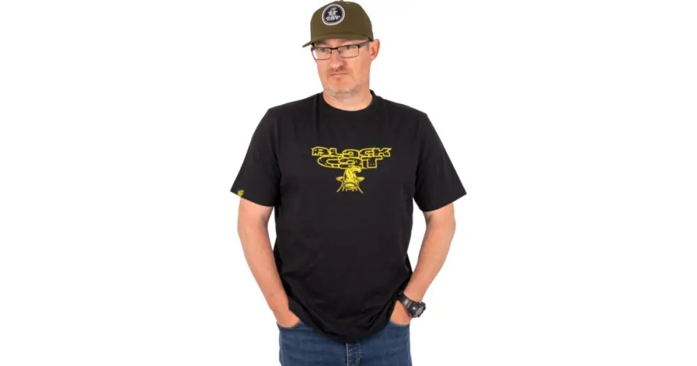 Black Cat Tričko Distressed Logo Black Tee - XXL Časově Omezené