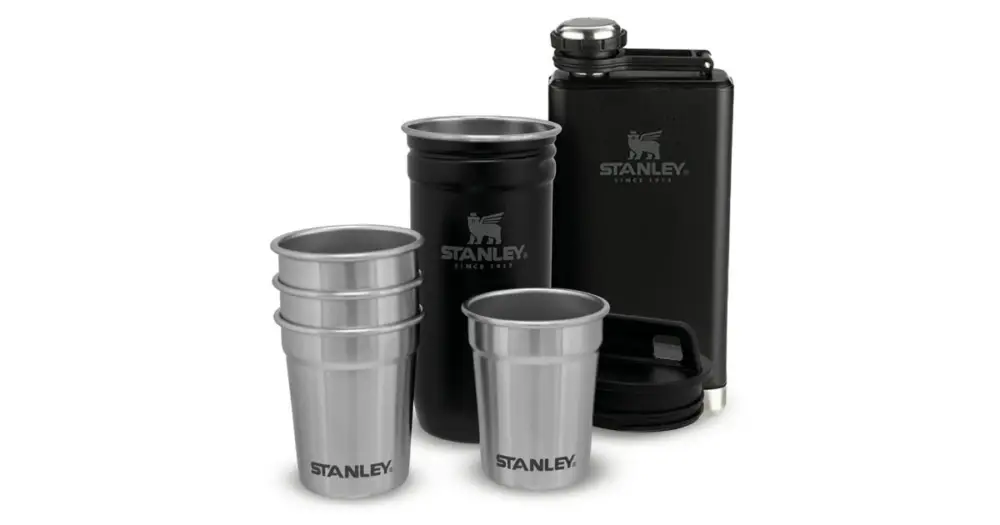 Akce Stanley Dárkový Set Adventure Series Placatka/Butylka 250 ml + Panáky 4ks Černá