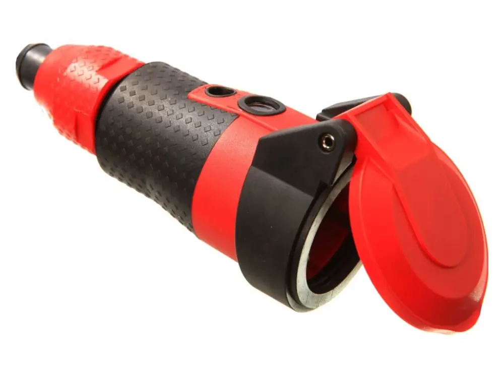 Speciální Cena 12V zásuvka s krytem Ultra II IP54