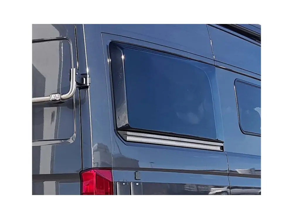 Akce Rozšíření karoserie VW Crafter 2 / MAN TGE GFK - pozice: pravá za posuvnými dveřmi