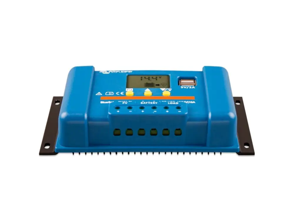 Speciální Cena PWM solární regulátor Victron Energy BlueSolar-LCDandUSB 10A